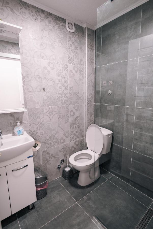 Down Street-Old Town Apartment Ohrid Ngoại thất bức ảnh