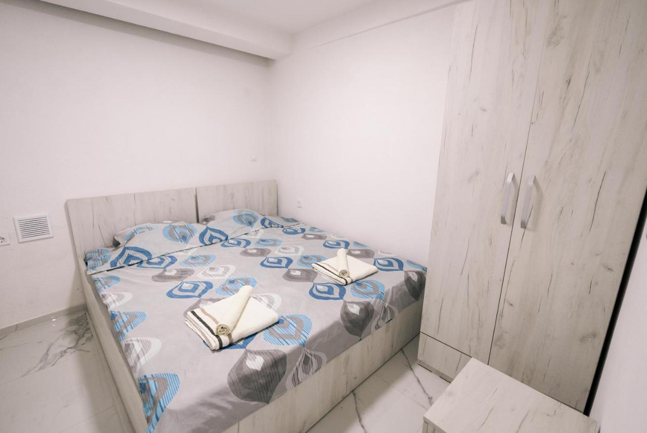 Down Street-Old Town Apartment Ohrid Ngoại thất bức ảnh