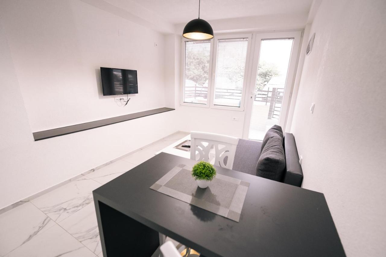Down Street-Old Town Apartment Ohrid Ngoại thất bức ảnh