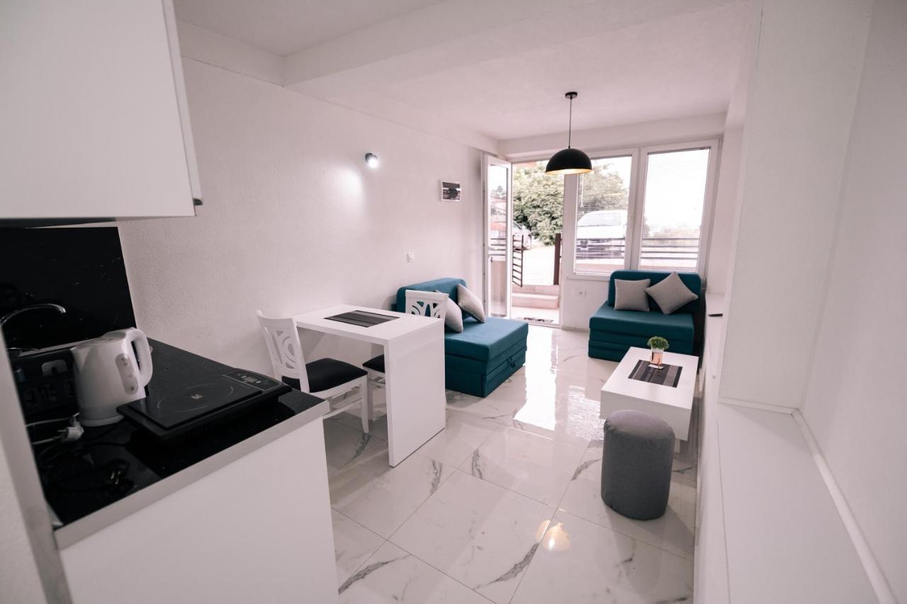 Down Street-Old Town Apartment Ohrid Ngoại thất bức ảnh