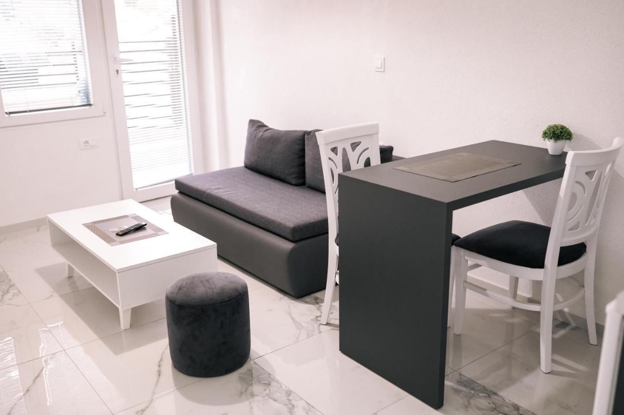 Down Street-Old Town Apartment Ohrid Ngoại thất bức ảnh