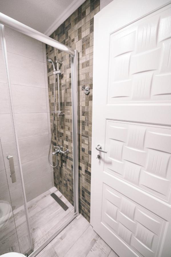Down Street-Old Town Apartment Ohrid Ngoại thất bức ảnh