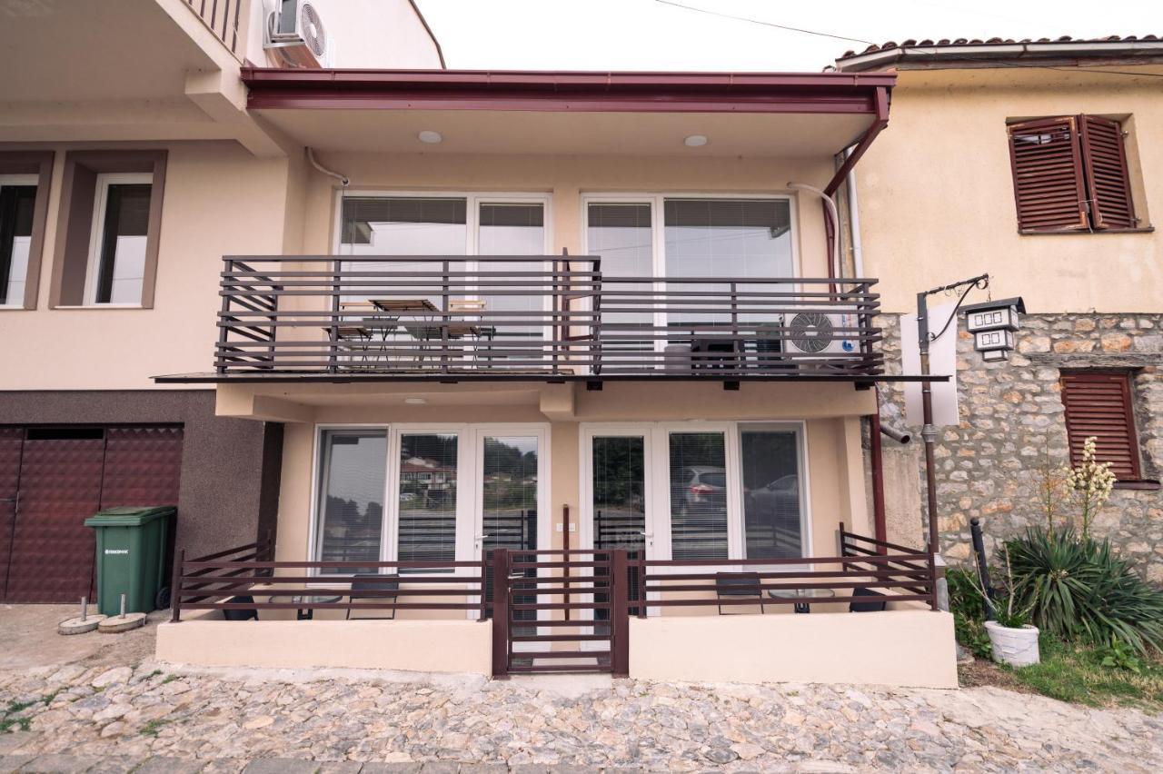 Down Street-Old Town Apartment Ohrid Ngoại thất bức ảnh